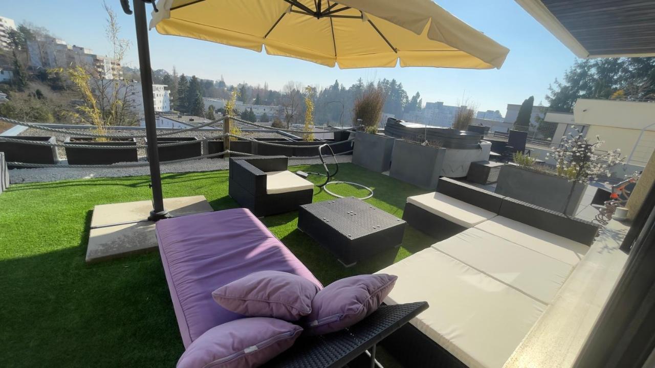 Penthouse - 3 Schlafzimmer- Sonnige Dachterrasse -Whirlpool & Alpenblick - Perfekt Fuer Romantik Oder Familienurlaub Mit Kind, Hund Willkommen - By Ferienwohnenamsee - Юберлінген Екстер'єр фото